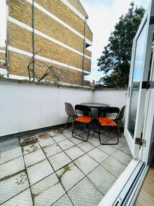 לונדון Modern Studio Near Bethnal Green מראה חיצוני תמונה